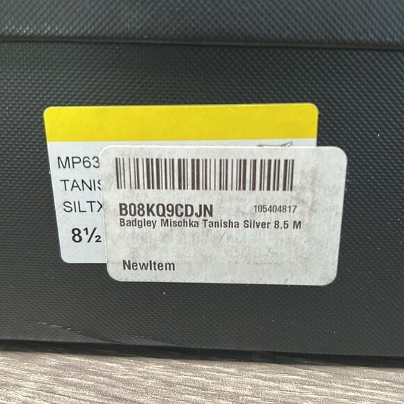 Badgley Mischka Tanisha Block Heel Sandal heels shoes - Picture 10 of 10